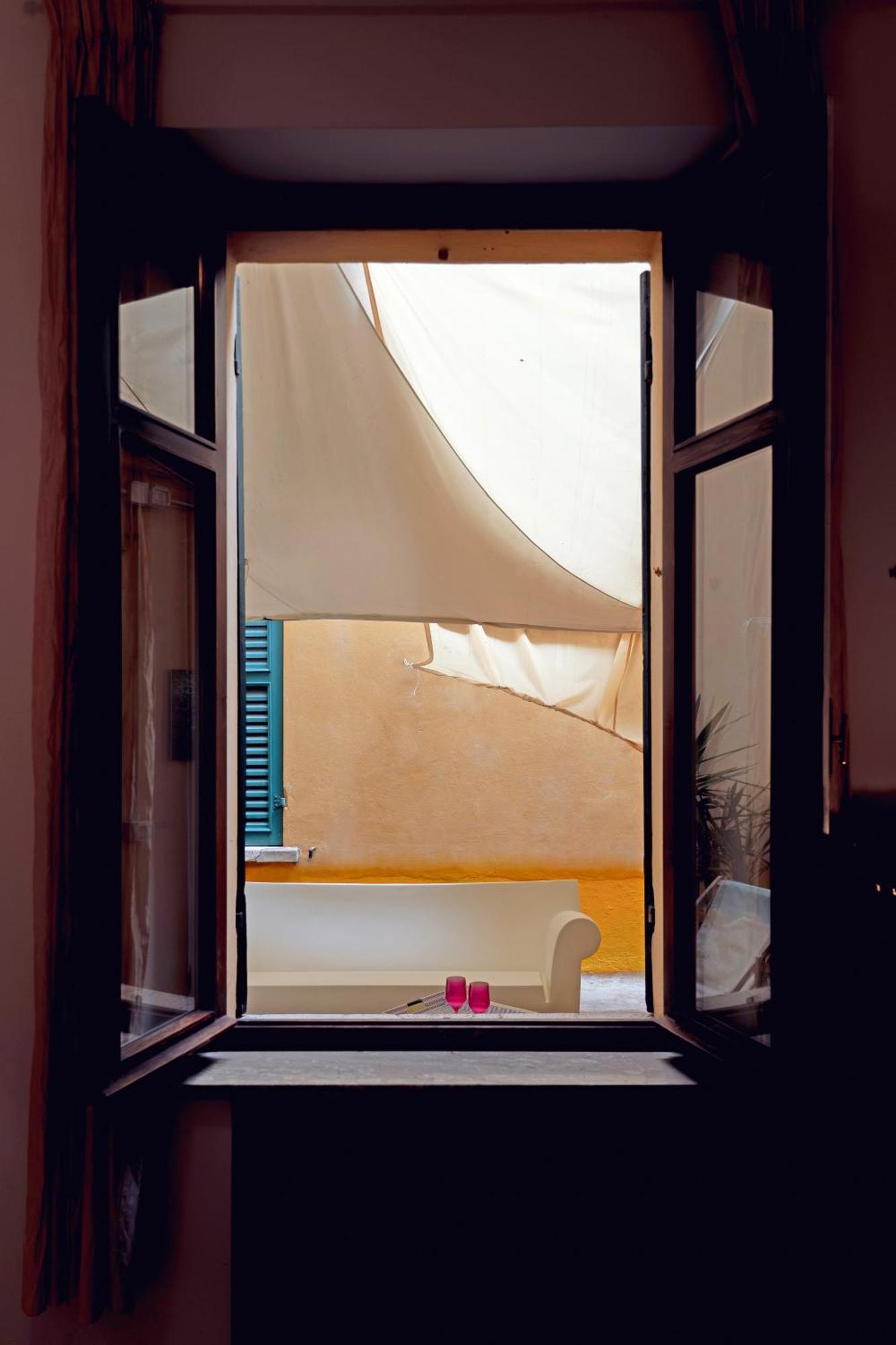 Billie'S Flat Red - Art & Design Apt In Verona Historic Centre Zewnętrze zdjęcie